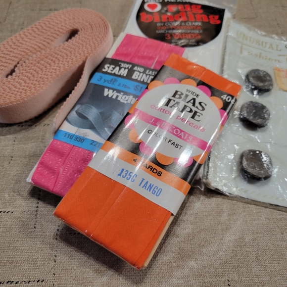 Miscellaneous sewing notions - Picture 3 of 3